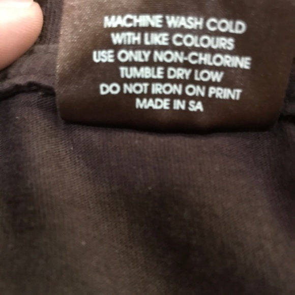 South Africa Against Rhino Poaching Tee - Picture 4 of 4